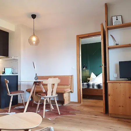 Alpenflair Mit Balkon - Inkl Parkplatz #5 Apartment Innsbruck